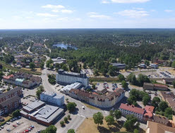 Flygfoto över bebyggelse. Foto: Boverket.