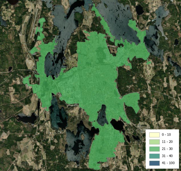 Ortofoto med skikt som visar trädtäckning i procent. Stora delar av tätorten har en trädtäckning på 21-30%. 